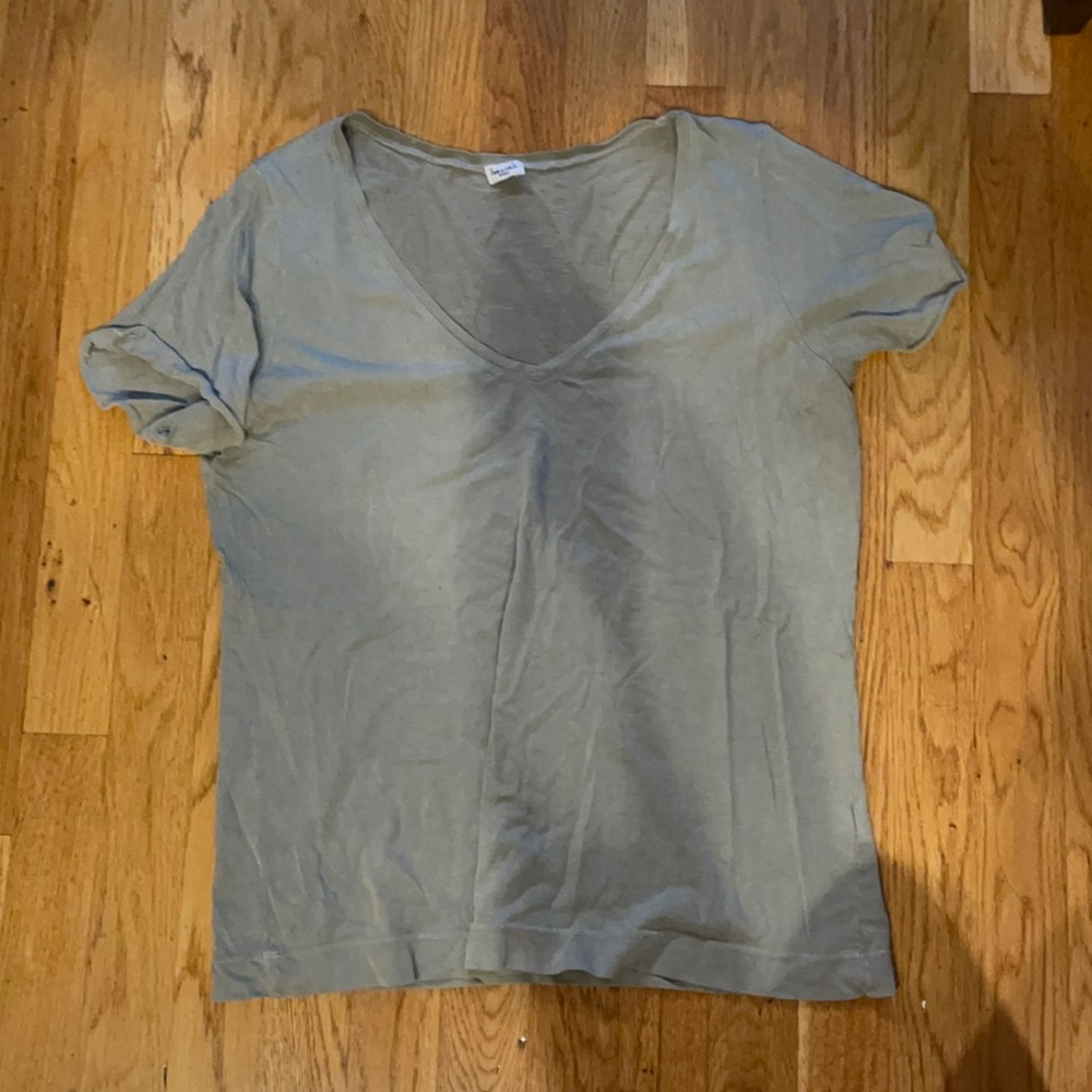 Small Splendid grey v-neck top